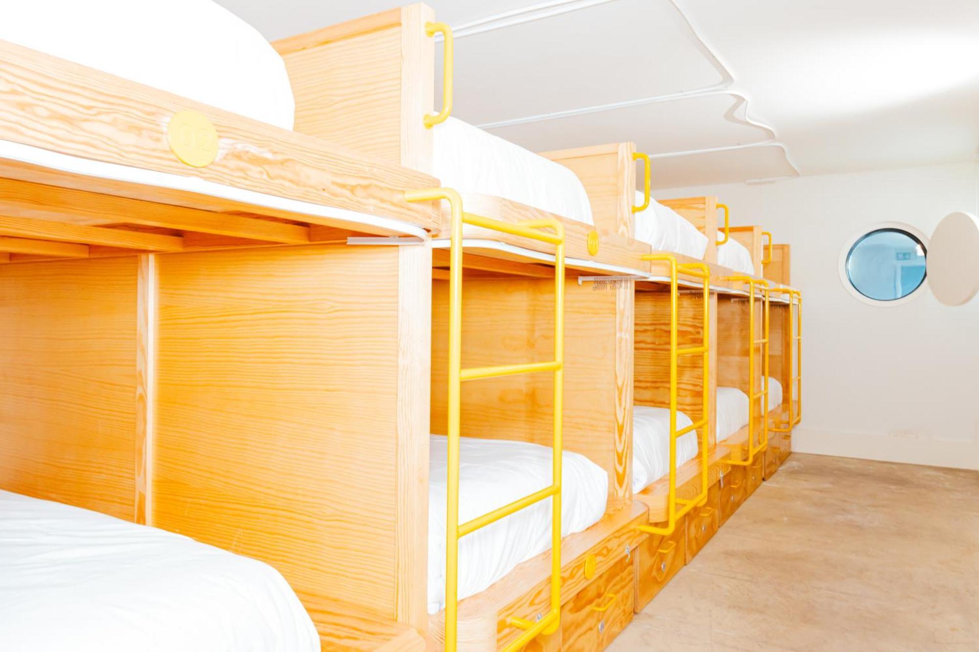 Surf & Sea Suites 파레드 외부 사진